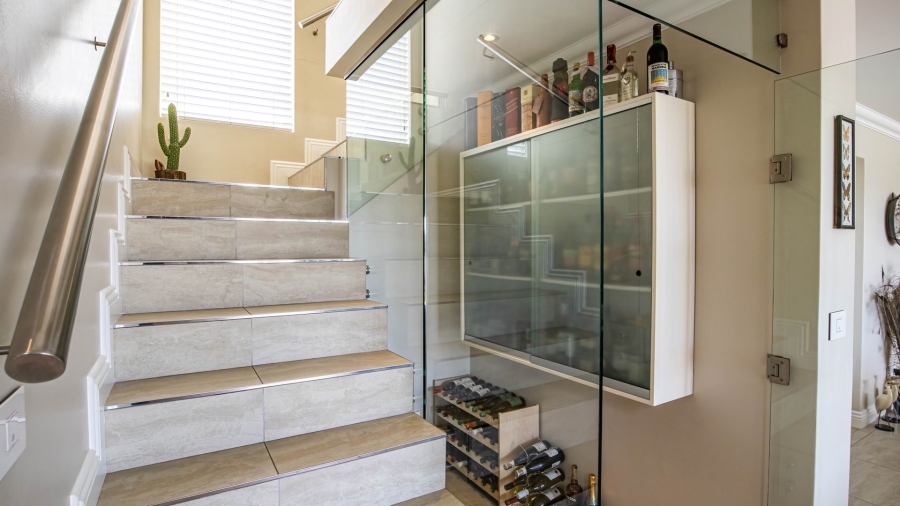 3 Bedroom Property for Sale in Lake Michelle Western Cape